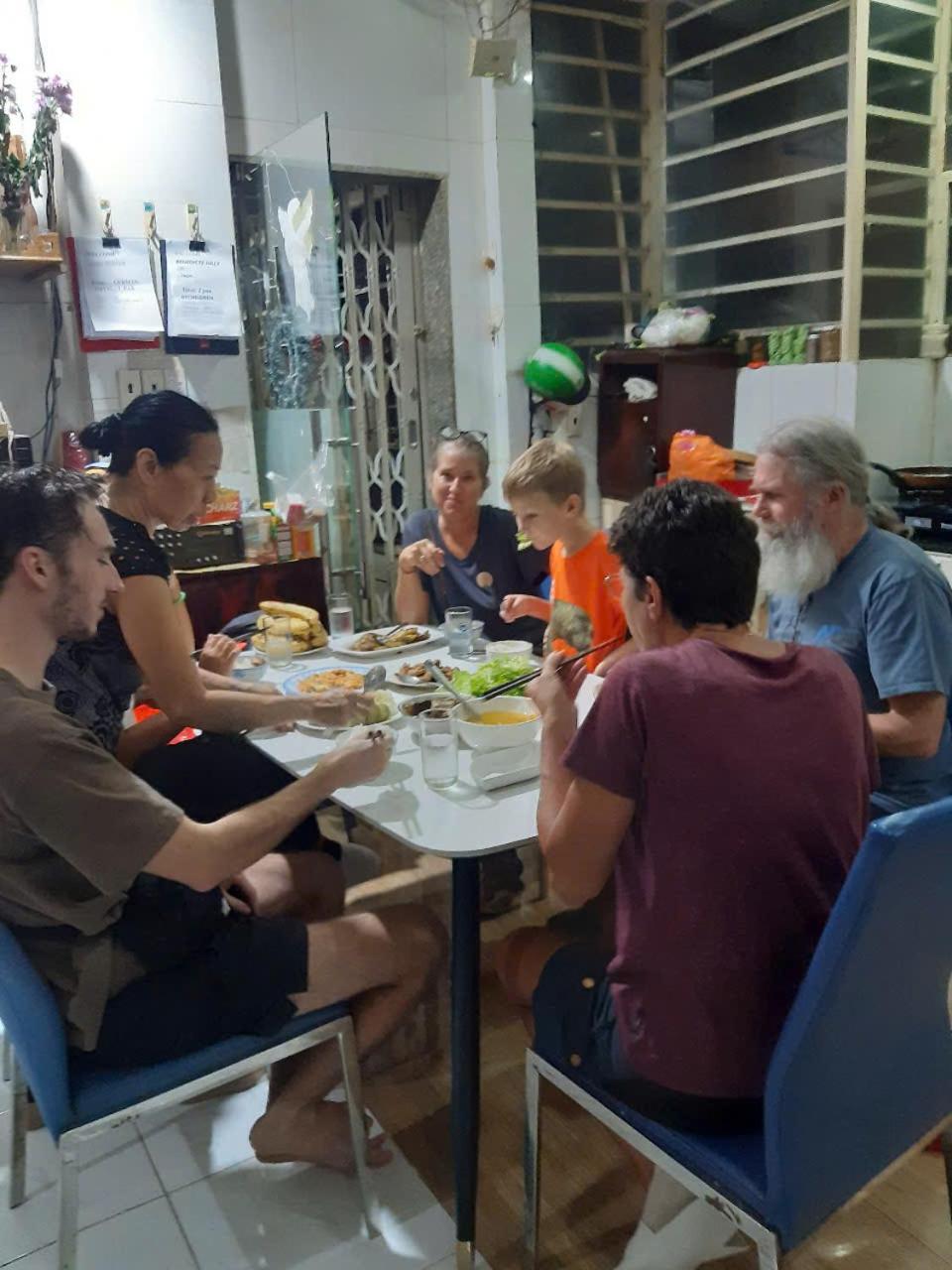 הו צ'י מין סיטי Saigonnais Homestay מראה חיצוני תמונה